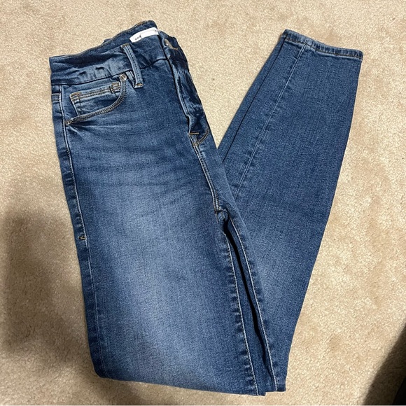 Good American skinny jeans - Picture 2 of 6